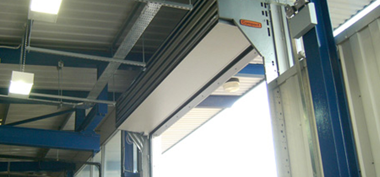 overhead sectional doors Las Flores